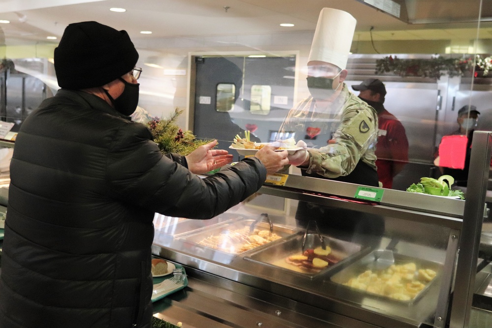 Fort McCoy food-service team completes monumental mission with OAW support