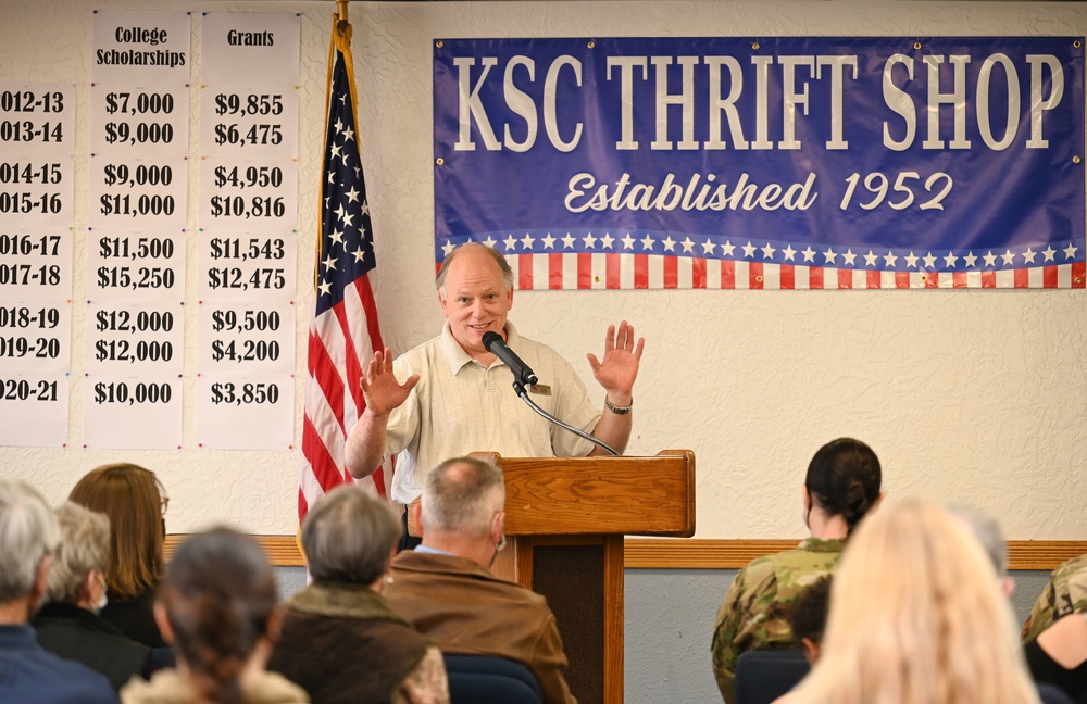 Kirtland Thrift Shop celebrates 70th anniversary