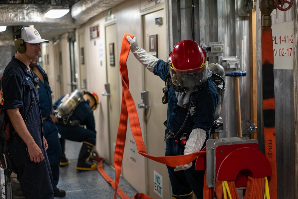 USS Jackson (LCS 6) Sailors Participate in damage control drills