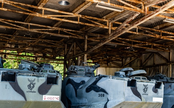 Royal Thai, U.S. Marines conduct Amphibious Assault Vehicle Training