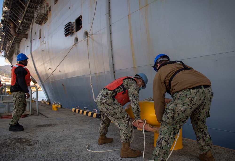 USS America (LHA 6) Returns to CFAS