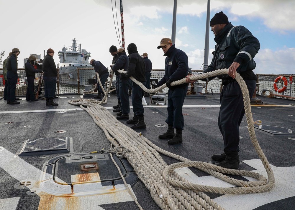 USS Porter (DDG 78) Departs Plymouth