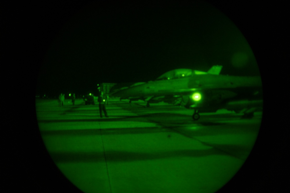 480th EFS night operations at the 86th AB, Romania