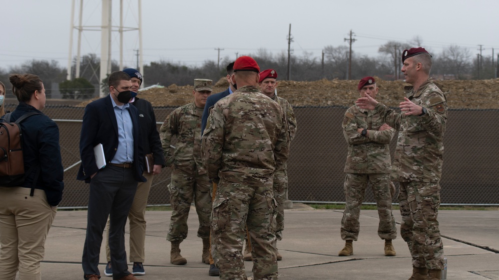 Senate Staff Delegation visits Special Warfare Training Wing