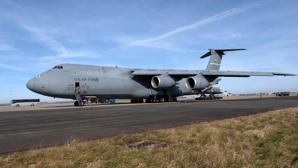 Spangdahlem showcases its ability to receive critical assets