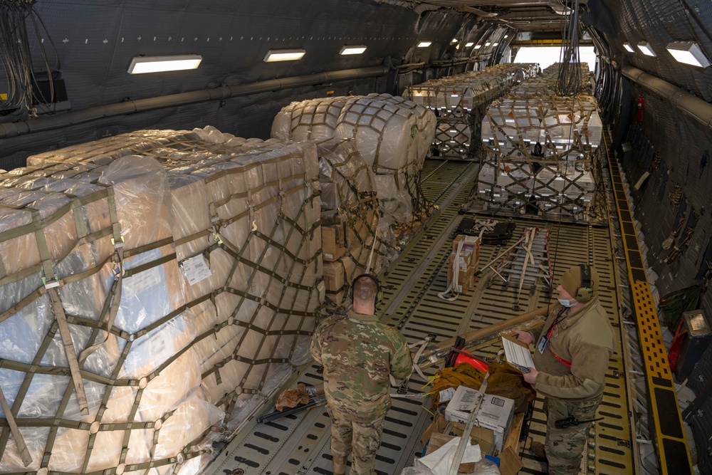 Spangdahlem showcases its ability to receive critical assets