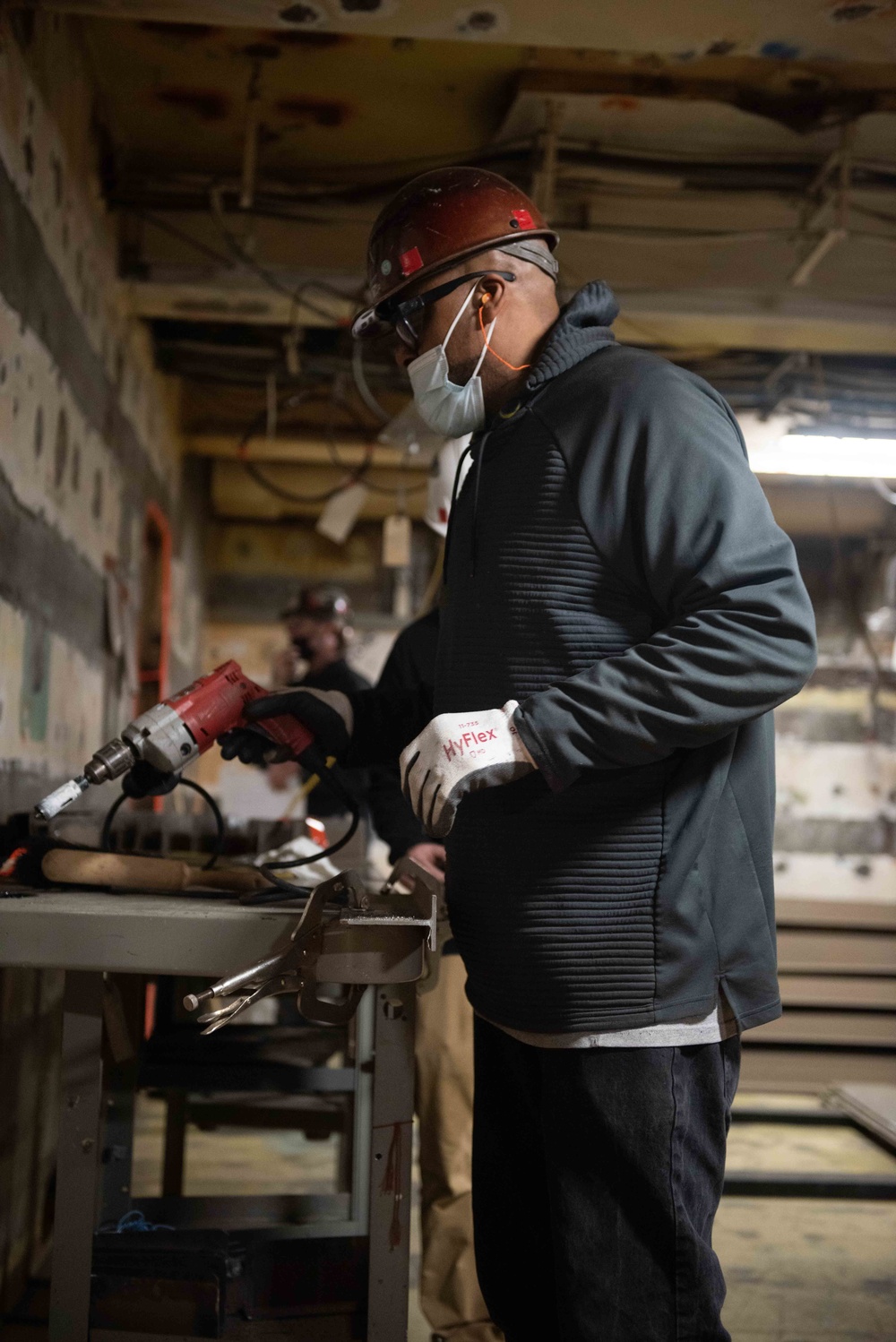 Contractor Prepares to Weld