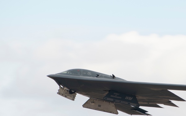 131st Bomb Wing pilot surpasses 1500 hours of flight time in B-2 Spirit bomber