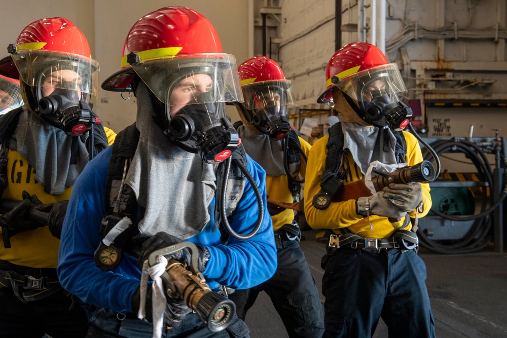 Sailors Participate in General Quarters Drill