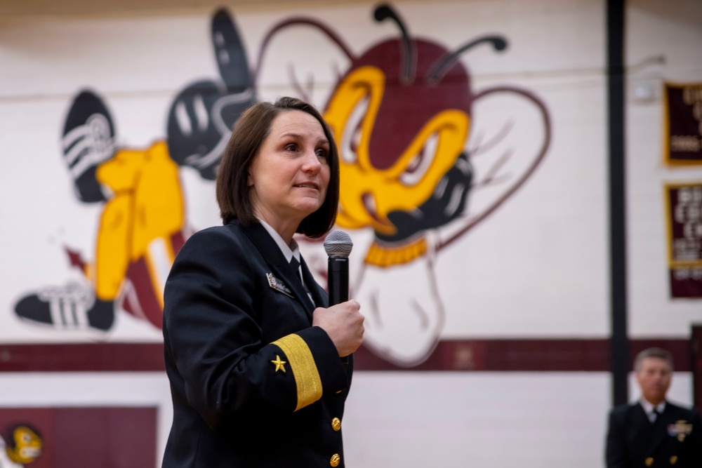 NSTC Commander Visits NJROTC