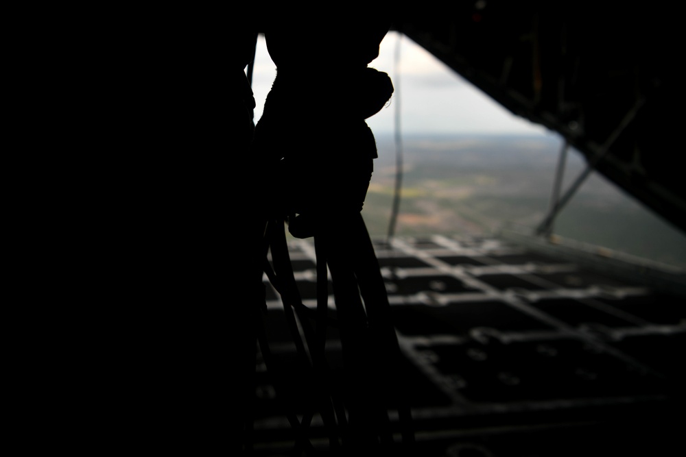 357th Airlift Squadron conducts tactical flight over Alabama