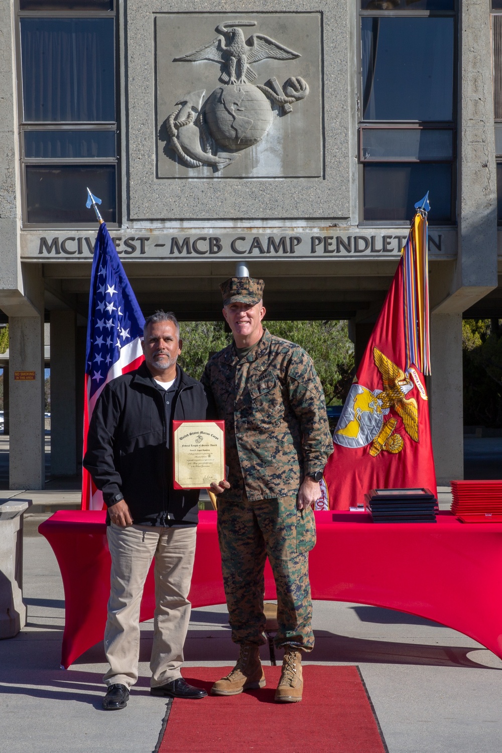 Commanding General of Marine Corps Installations West recognizes civilian workers