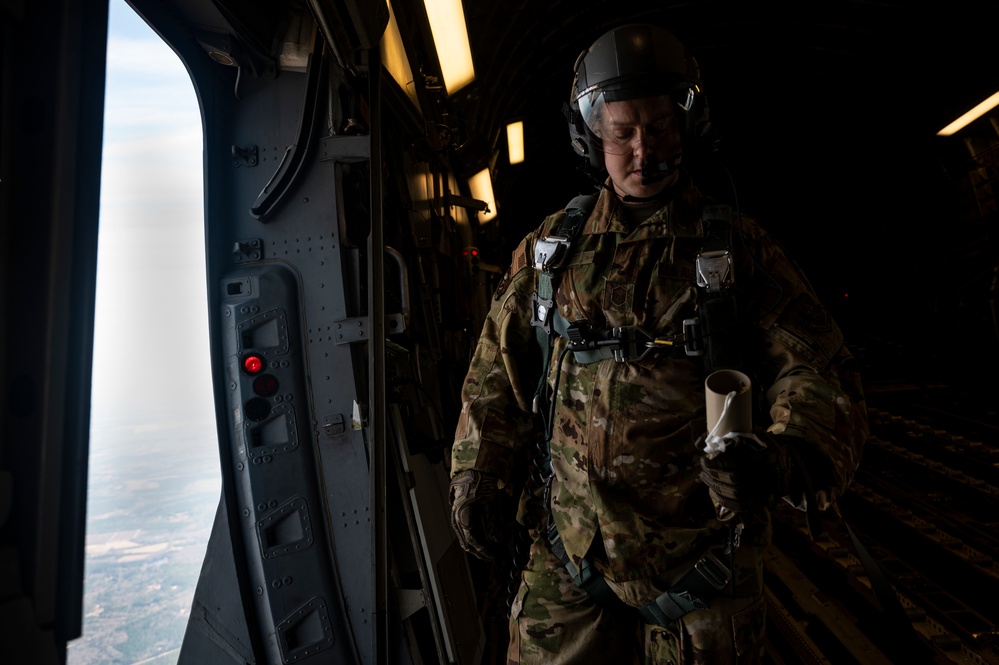 14th AS conducts local airdrop training