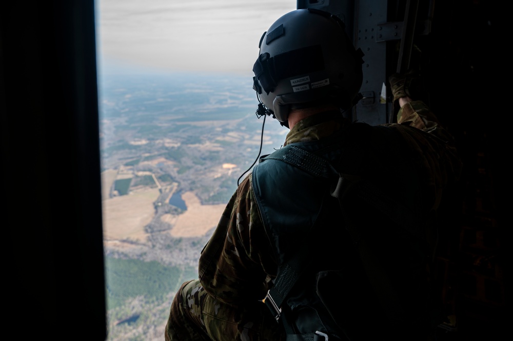 14th AS conducts local airdrop training