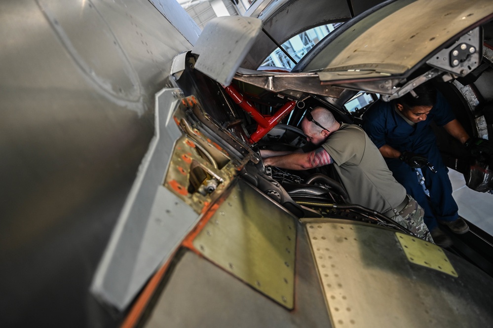 TFI C-17 engine replacement