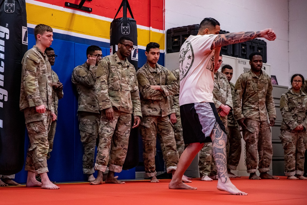 DVIDS - Images - Fort Bragg Basic Combatives Course [Image 2 Of 5]