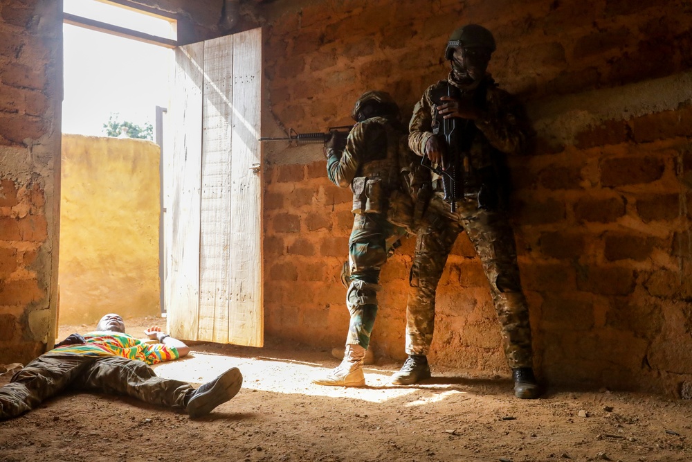 Raid: Ghana and British Armed Forces