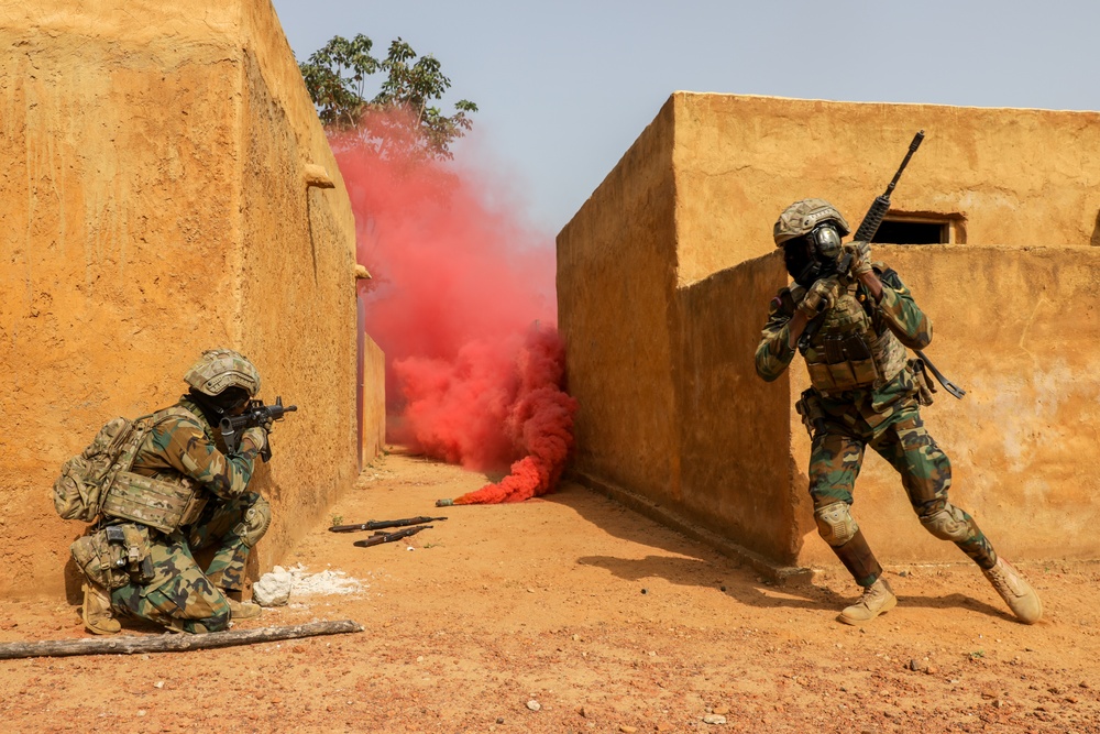 Raid: Ghana and British Armed Forces