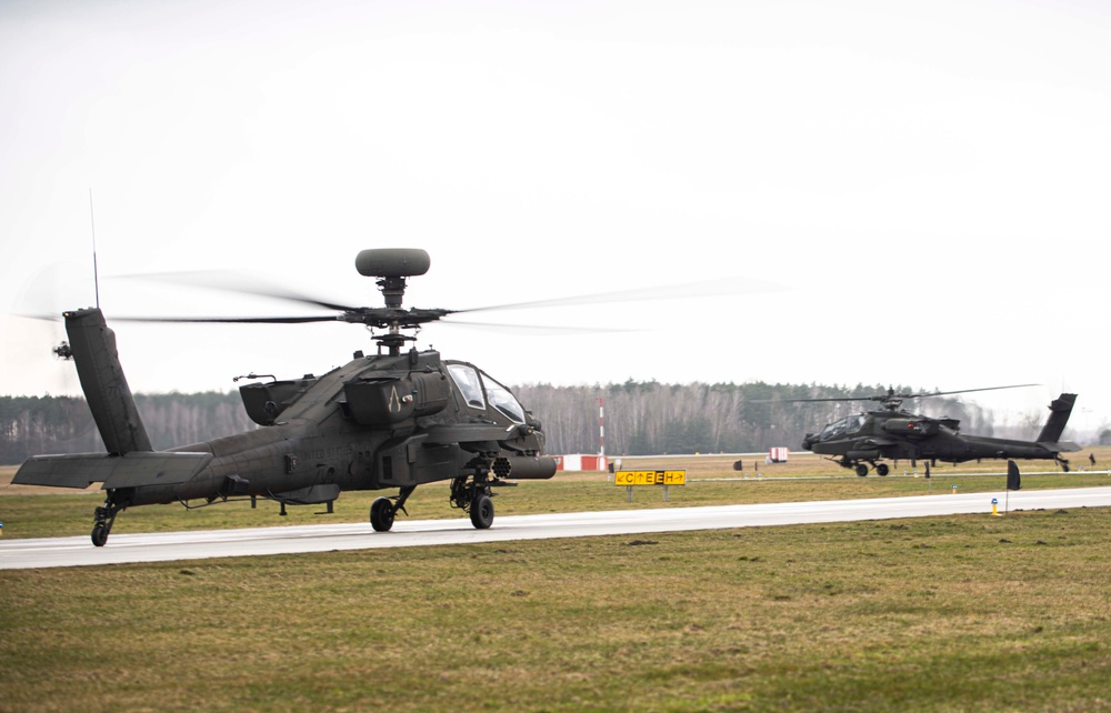 12th Combat Aviation Brigade Departs Łask Air Base For Saber Strike 22
