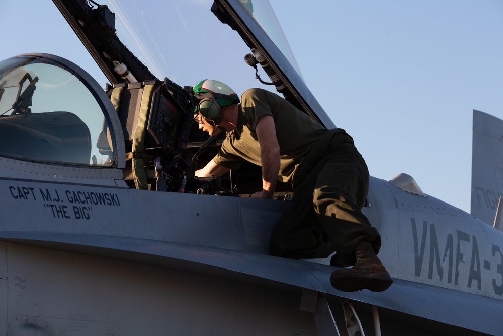 Marine Fighter Attack Squadron 312 Cold Response