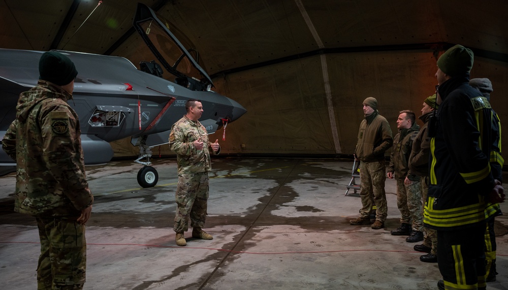 U.S. F-35s forward deploy to NATO’s eastern flank
