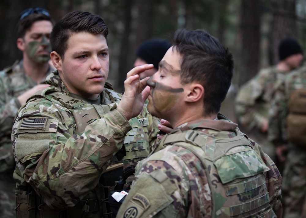 US Paratroopers / Polish soldiers train together to increase interoperability