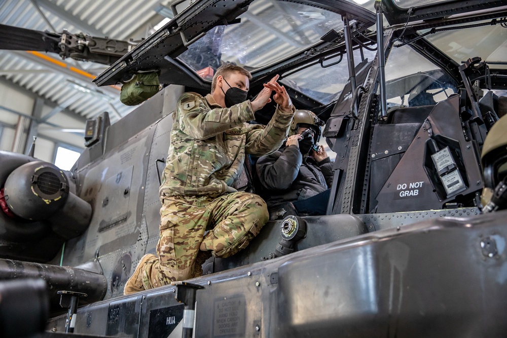 Deputy Chief of Mission to U.S. Embassy Riga visits the 1-3rd Attack Battalion