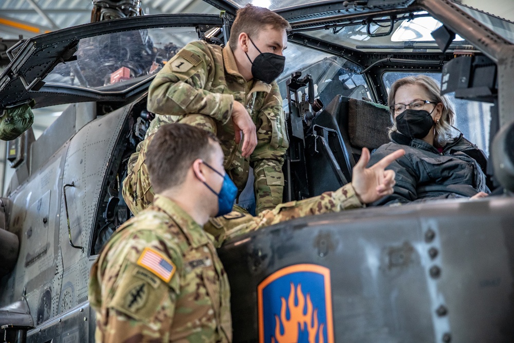 Deputy Chief of Mission to U.S. Embassy Riga visits the 1-3rd Attack Battalion