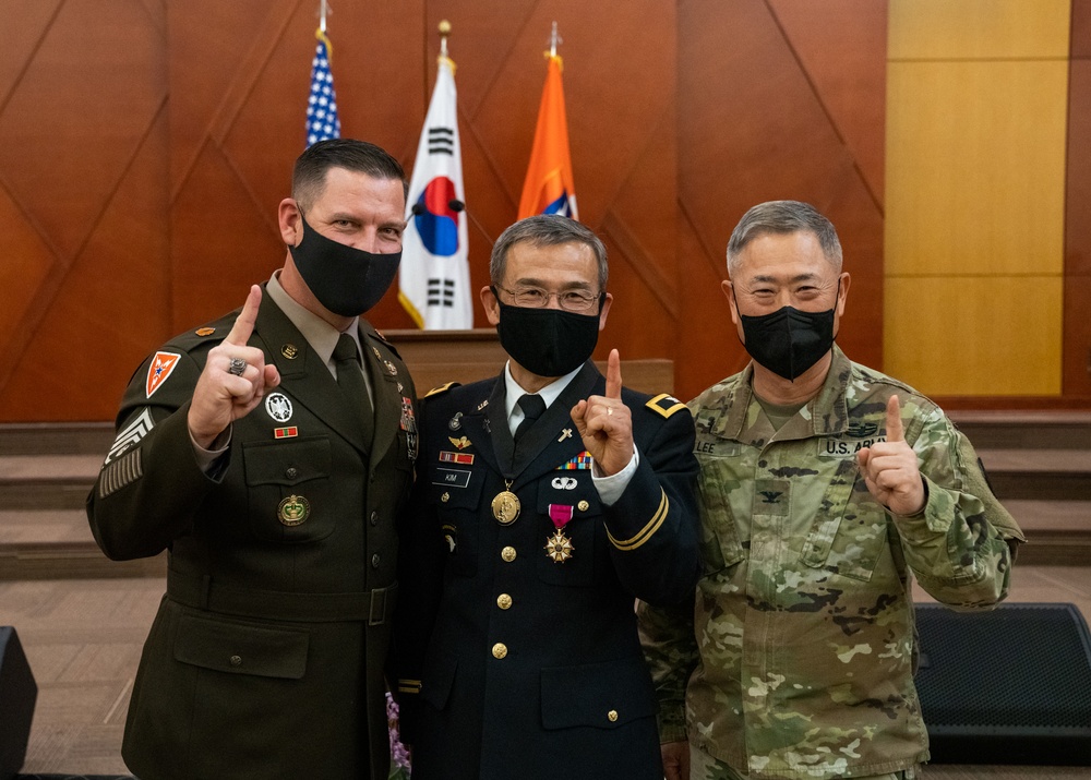 DVIDS - Images - Chaplain Col. Moon Kim Retirement Ceremony [Image 14 ...