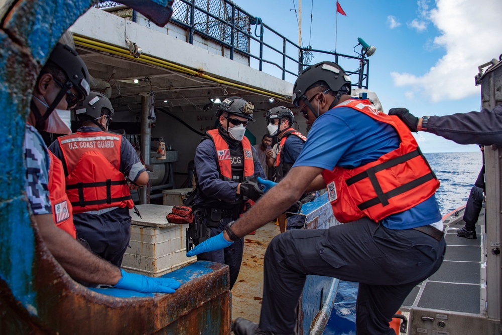 USCGC Stratton crew, Fijian partners conduct IUUF Operations