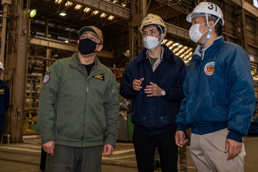 USS Ronald Reagan (CVN 76) CO Warehouse Tour