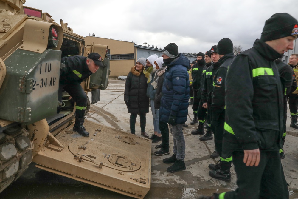 Polish Firefighter Cadets Visit Drawsko Pomorskie