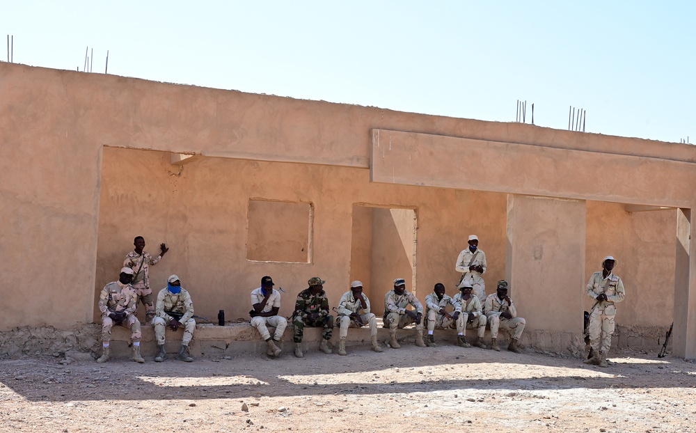 409 AEG Airmen train Nigerien Armed Forces