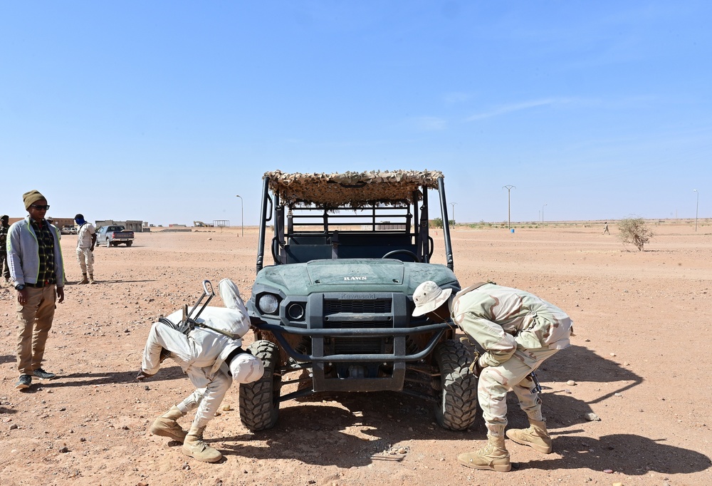 409 AEG Airmen train Nigerien Armed Forces