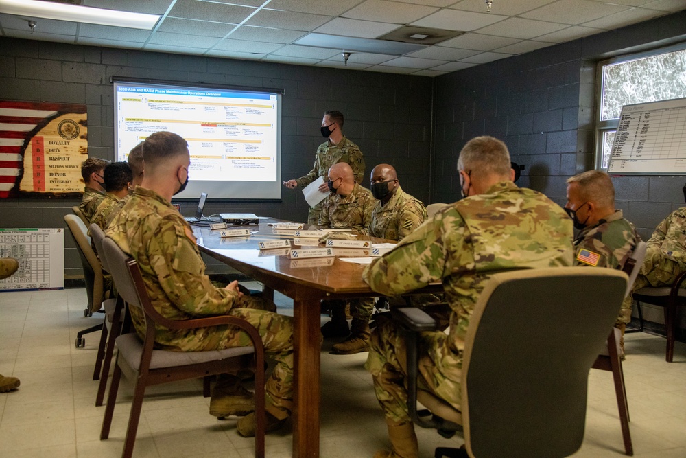 3rd Infantry Division commanding general visits Hunter Army Airfield