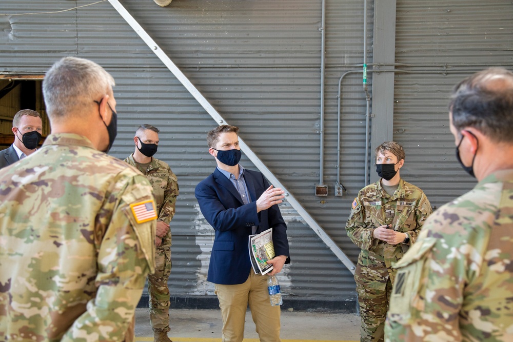 The 3rd Combat Aviation Brigade hosts distinguished visitors during a staff delegation visit.