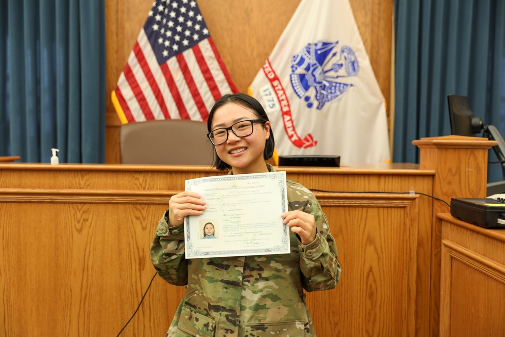 1ID Soldiers Become U.S. Citizens during Naturalization Ceremony