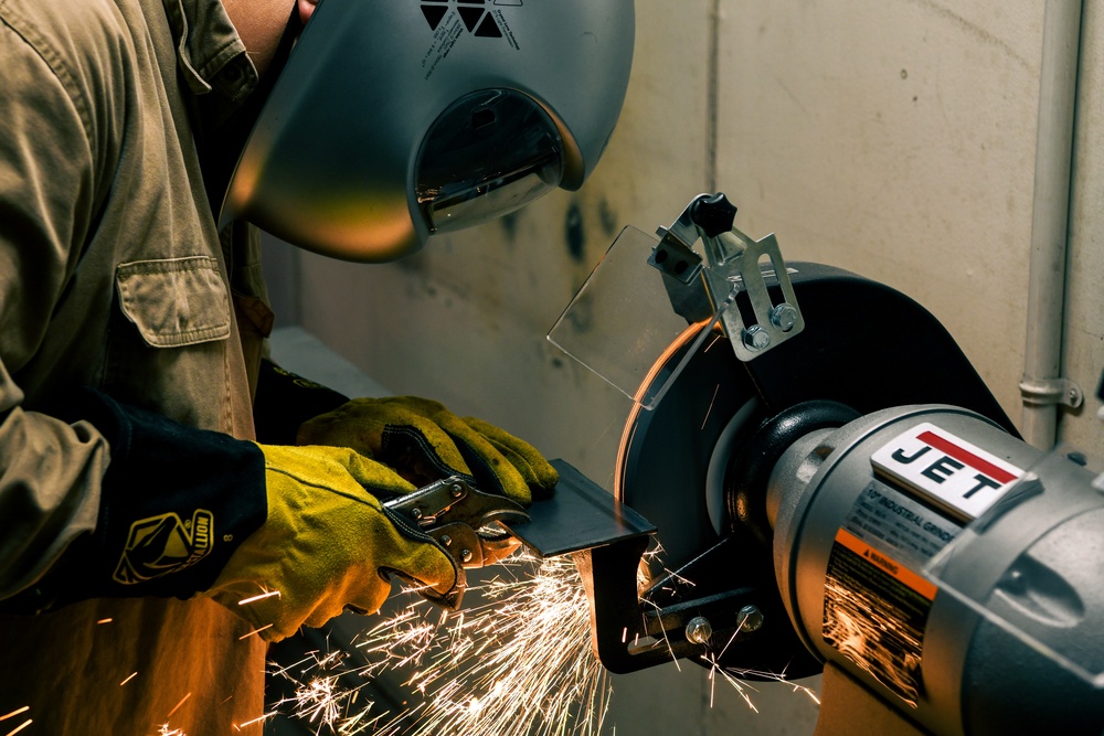 Chief Hull Maintenance Technician Teaches Welding Class