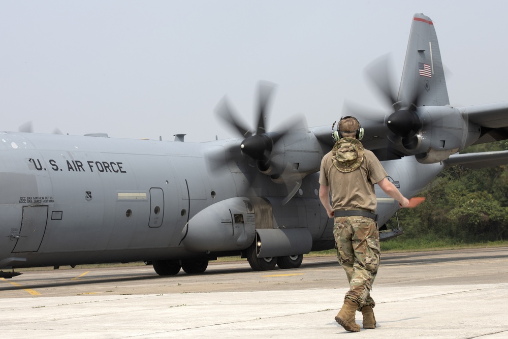 Airmen keep C-130s flying during Exercise Cope South 2022