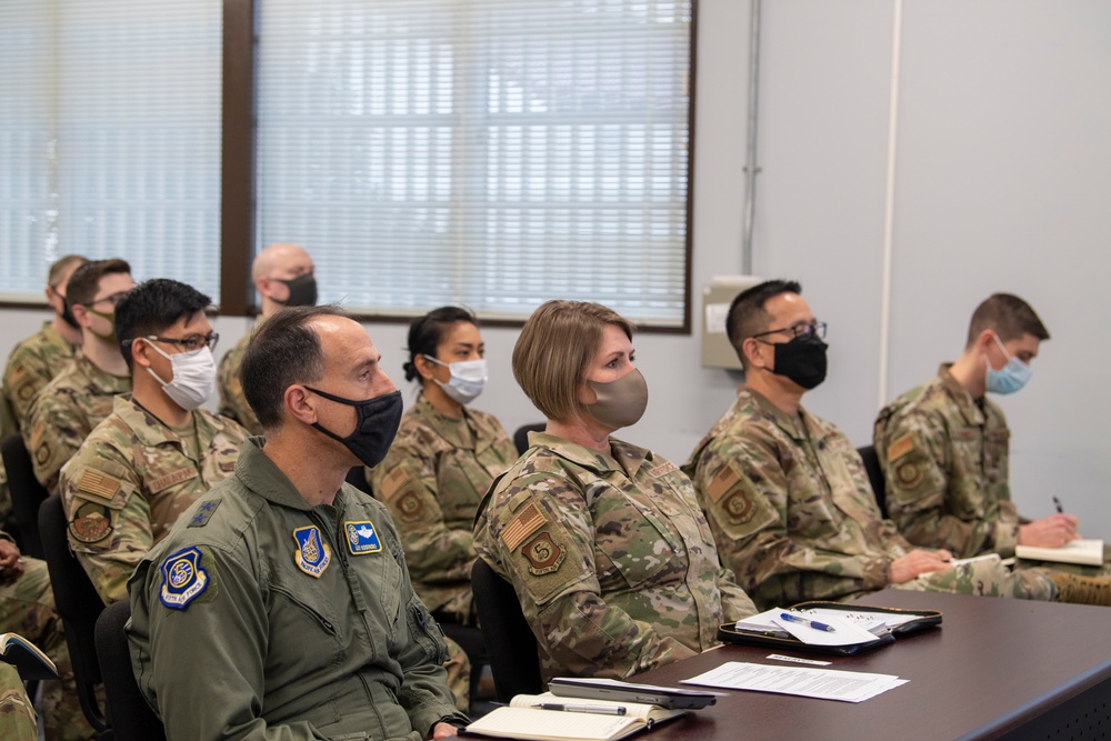 CSAF &amp; CMSAF meet with U.S. forces in Japan on virtual all-call