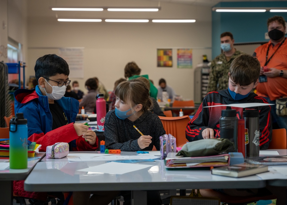 ENGINEERING WEEK WITH CFAO SAILORS AND STUDENTS AT BOB HOPE ELEMENTARY