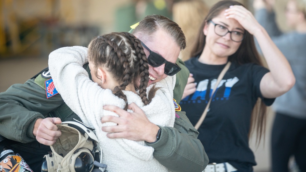 11th MEU Skid Det return from deployment