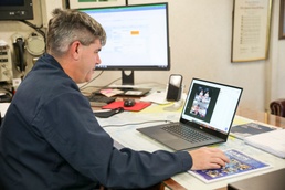 Land Video Teleconference With RSS Endeavour