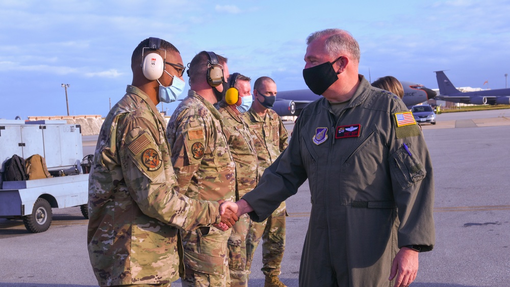 5th Air Force Commander visits Kadena