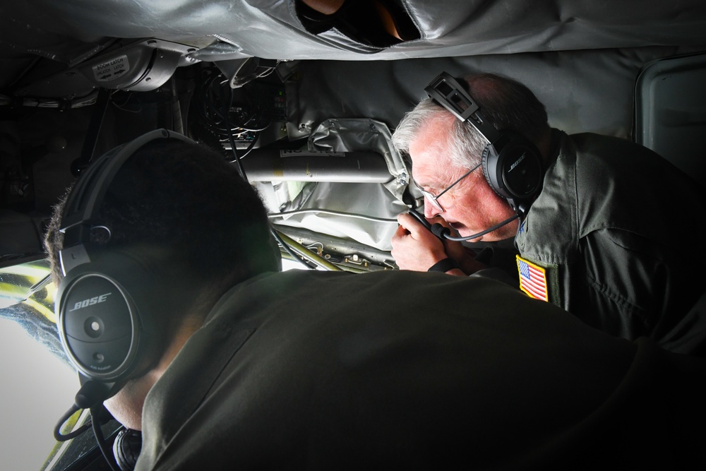 5th Air Force Commander visits Kadena