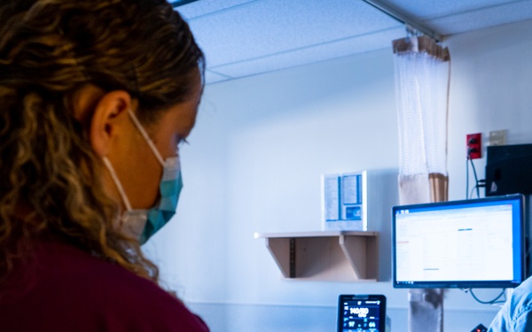 U.S. Air Force medical team supports Yuma Regional Medical Center