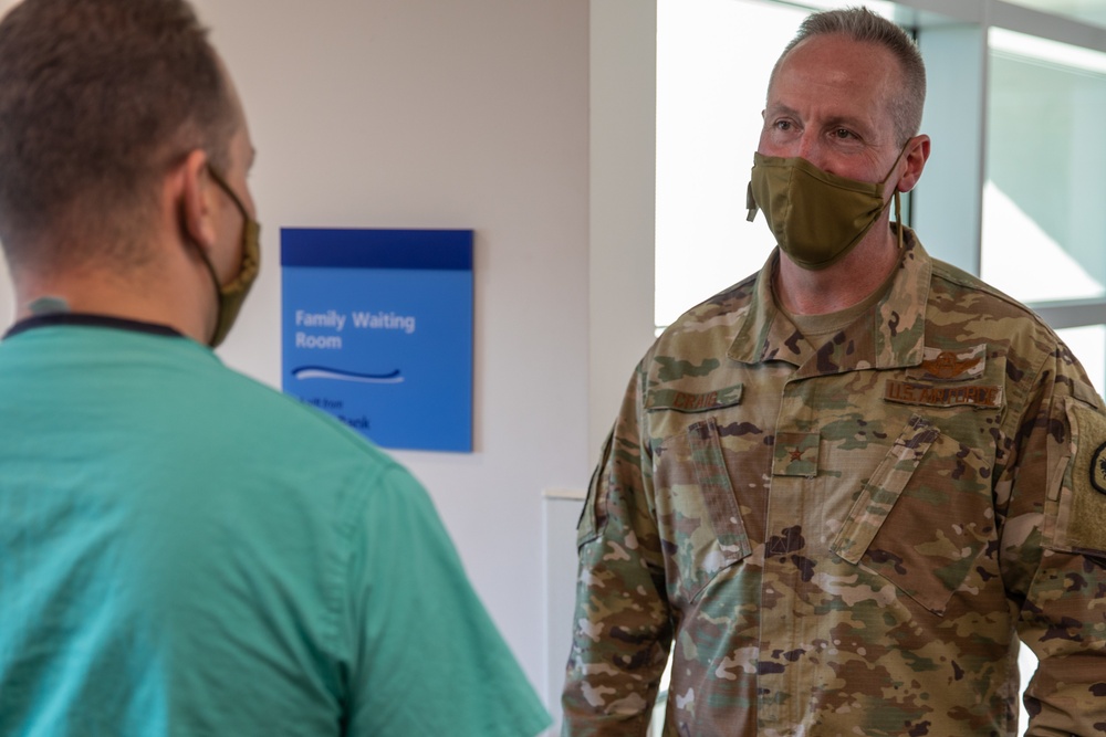 General Craig visits COVID-19 Task Force in St. George