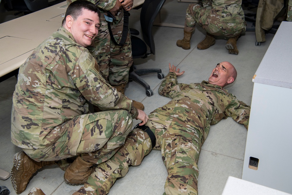 514th Commander Trains Casualty Care