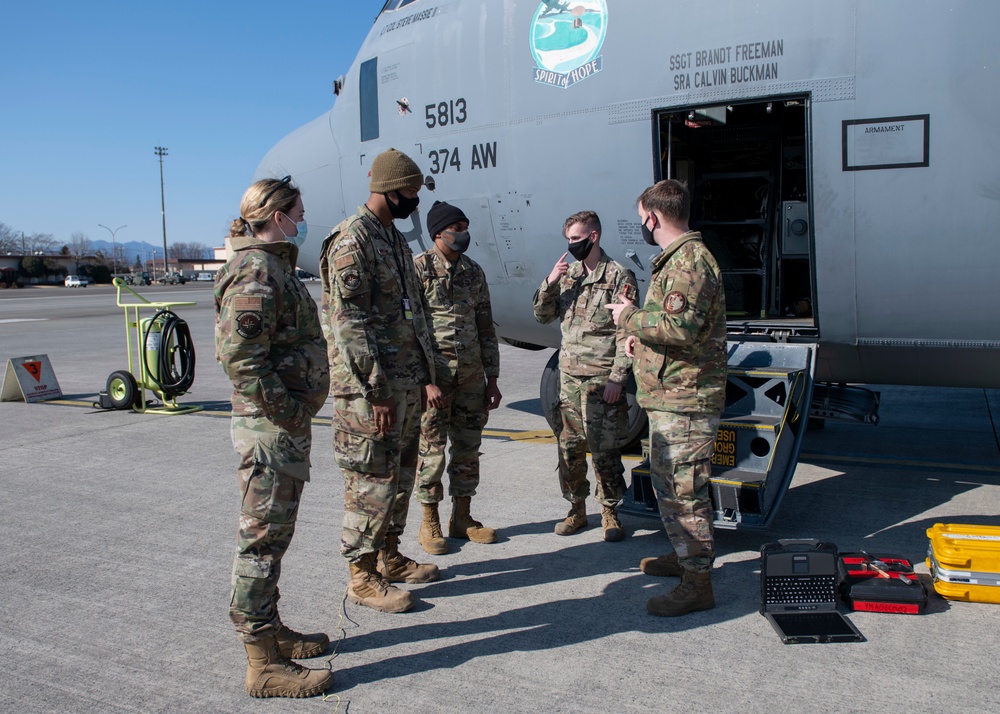 How it’s done: AMXS Communication and Navigation Airmen