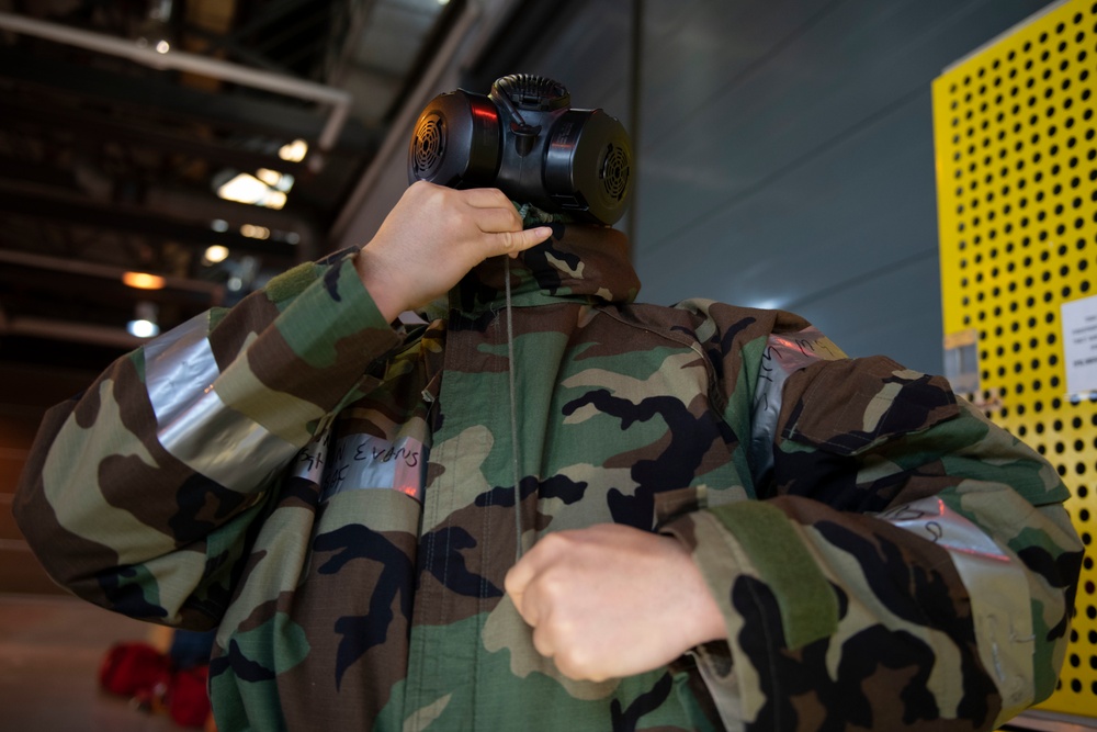 Airmen conduct CBRN training